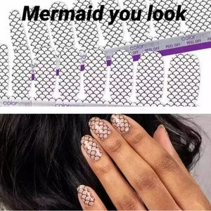 Color Street MERMAID YOU LOOK Clear Overlay Black & Clear Set